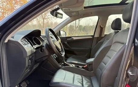 Volkswagen Tiguan II, 2021 год, 1 450 000 рублей, 9 фотография