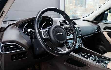 Jaguar F-Pace, 2017 год, 2 989 000 рублей, 31 фотография