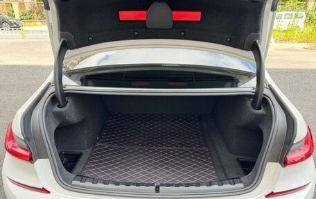 BMW 3 серия, 2021 год, 3 000 000 рублей, 11 фотография