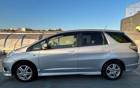 Honda Fit Shuttle I рестайлинг, 2015 год, 920 000 рублей, 3 фотография