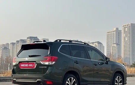 Subaru Forester, 2022 год, 2 200 000 рублей, 5 фотография