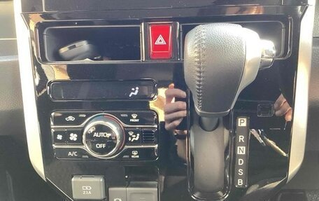 Toyota Roomy I, 2023 год, 842 000 рублей, 13 фотография