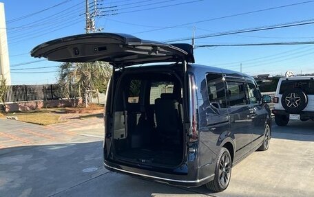 Honda Stepwgn, 2022 год, 2 650 009 рублей, 7 фотография