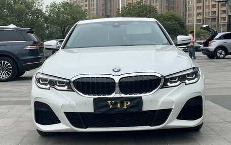 BMW 3 серия, 2021 год, 3 000 000 рублей, 2 фотография