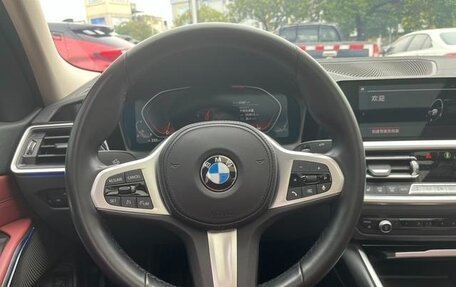 BMW 3 серия, 2021 год, 3 000 000 рублей, 14 фотография