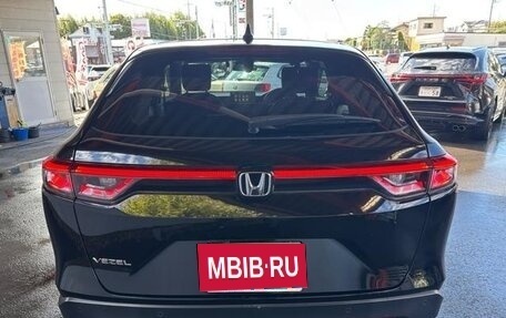 Honda Vezel, 2022 год, 1 980 009 рублей, 5 фотография