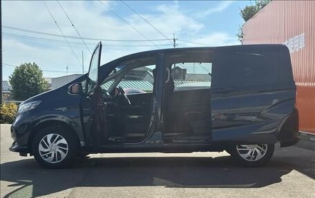 Honda Freed II, 2022 год, 1 500 009 рублей, 5 фотография