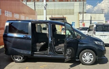 Honda Freed II, 2022 год, 1 500 009 рублей, 7 фотография