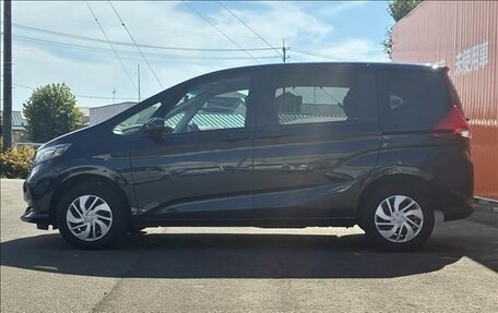 Honda Freed II, 2022 год, 1 500 009 рублей, 4 фотография