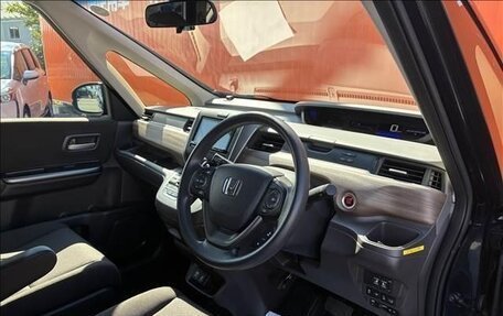 Honda Freed II, 2022 год, 1 500 009 рублей, 14 фотография