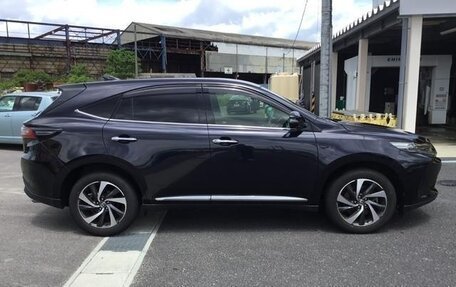 Toyota Harrier, 2018 год, 1 950 000 рублей, 4 фотография