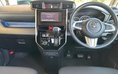 Toyota Roomy I, 2021 год, 575 000 рублей, 10 фотография