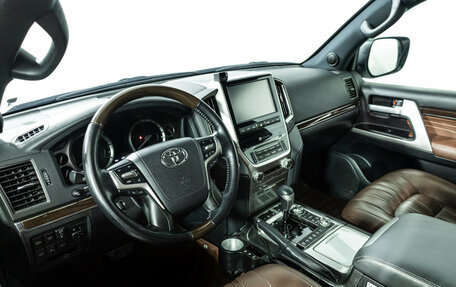 Toyota Land Cruiser 200, 2019 год, 9 900 000 рублей, 11 фотография