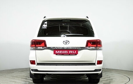 Toyota Land Cruiser 200, 2019 год, 9 900 000 рублей, 6 фотография