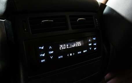 Toyota Land Cruiser 200, 2019 год, 9 900 000 рублей, 18 фотография