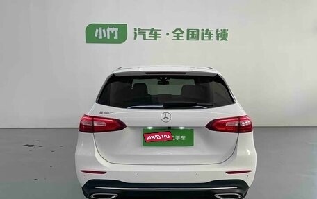 Mercedes-Benz B-Класс, 2022 год, 1 900 999 рублей, 4 фотография