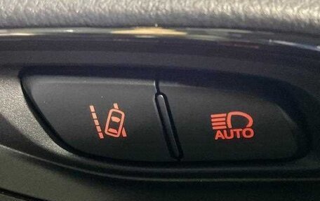 Toyota Vitz, 2018 год, 970 000 рублей, 12 фотография