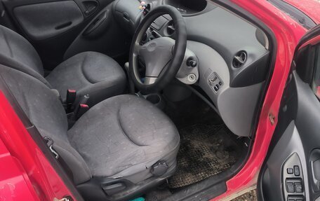 Toyota Vitz, 1999 год, 330 000 рублей, 3 фотография