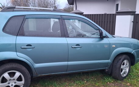 Hyundai Tucson III, 2008 год, 550 000 рублей, 1 фотография