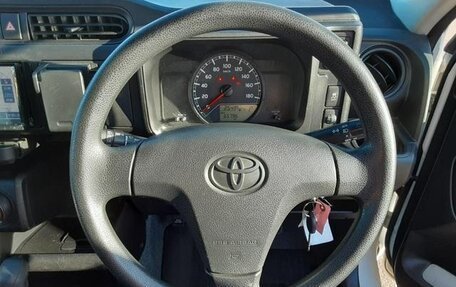 Toyota Probox I, 2019 год, 952 000 рублей, 12 фотография