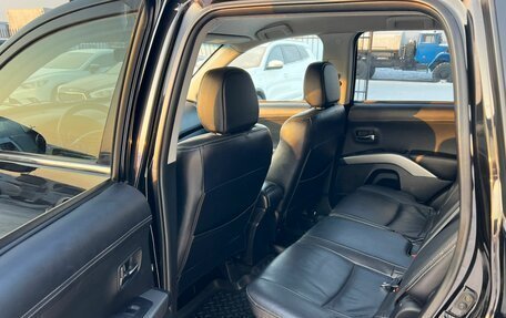 Mitsubishi Outlander III рестайлинг 3, 2011 год, 1 699 000 рублей, 17 фотография