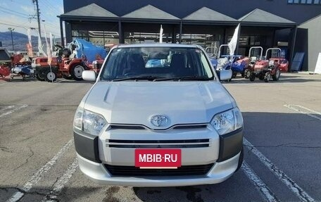 Toyota Probox I, 2019 год, 908 000 рублей, 2 фотография