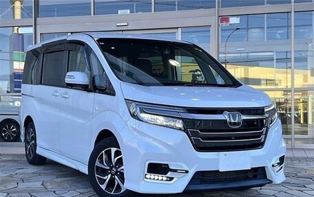 Honda Stepwgn IV, 2021 год, 2 110 000 рублей, 3 фотография