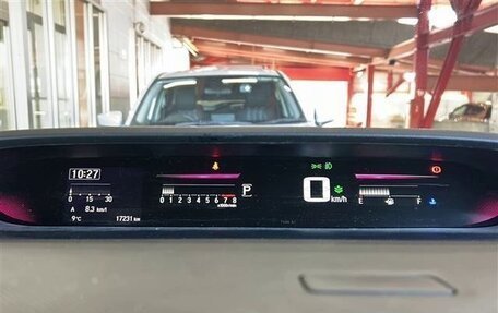 Honda Stepwgn IV, 2021 год, 2 110 000 рублей, 14 фотография