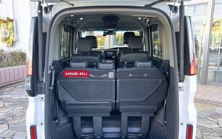 Honda Stepwgn IV, 2021 год, 2 110 000 рублей, 32 фотография