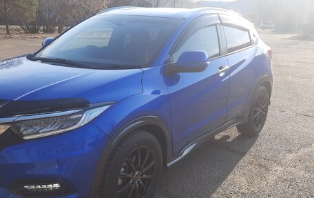 Honda Vezel, 2019 год, 2 360 000 рублей, 5 фотография