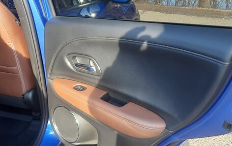 Honda Vezel, 2019 год, 2 360 000 рублей, 11 фотография