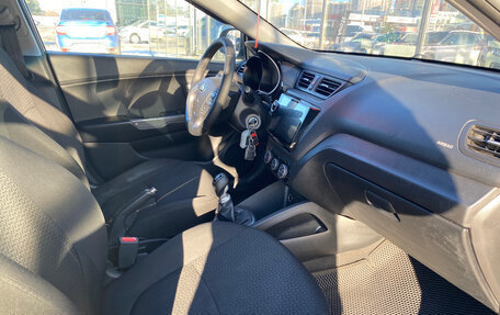 KIA Rio III рестайлинг, 2016 год, 980 000 рублей, 11 фотография