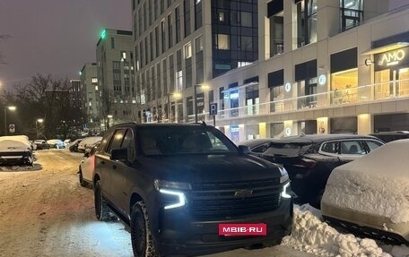Chevrolet Tahoe IV, 2022 год, 7 700 000 рублей, 4 фотография