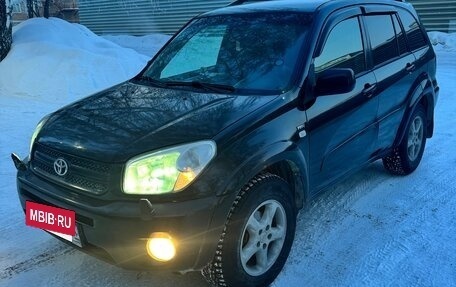 Toyota RAV4, 2004 год, 800 000 рублей, 3 фотография
