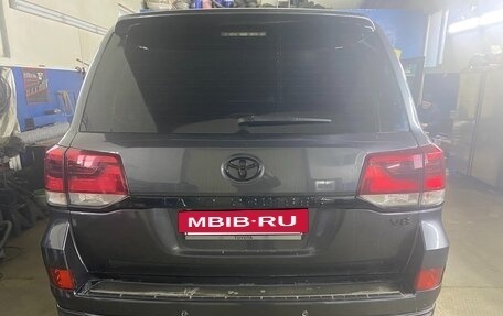 Toyota Land Cruiser 200, 2012 год, 4 120 000 рублей, 2 фотография