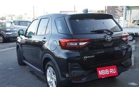 Toyota Raize I, 2023 год, 1 290 000 рублей, 4 фотография