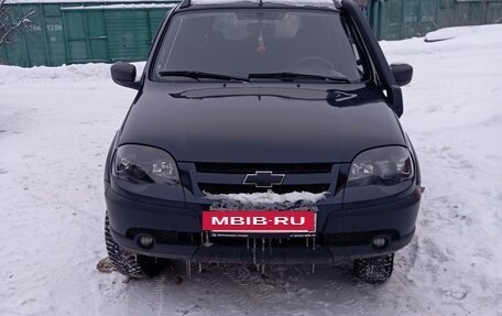 Chevrolet Niva I рестайлинг, 2013 год, 680 000 рублей, 4 фотография