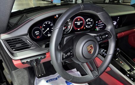 Porsche 911, 2021 год, 15 600 000 рублей, 8 фотография