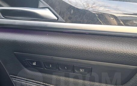 BMW 5 серия, 2018 год, 3 000 000 рублей, 24 фотография