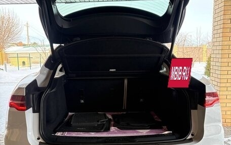 Jaguar I-Pace I, 2018 год, 4 000 000 рублей, 9 фотография