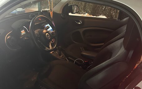 Smart Fortwo III, 2016 год, 1 250 000 рублей, 15 фотография