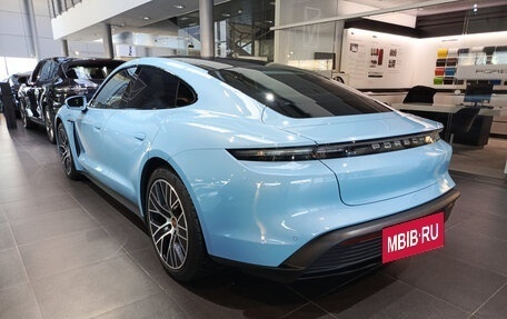 Porsche Taycan I, 2020 год, 7 900 000 рублей, 8 фотография