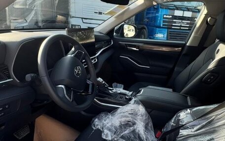 Toyota Highlander, 2025 год, 5 850 000 рублей, 4 фотография