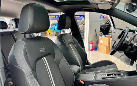 Volkswagen Golf VIII, 2021 год, 1 306 000 рублей, 15 фотография