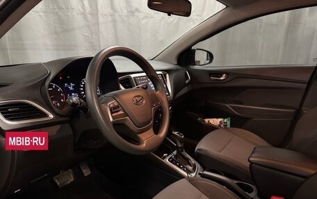 Hyundai Solaris II рестайлинг, 2018 год, 1 500 000 рублей, 6 фотография