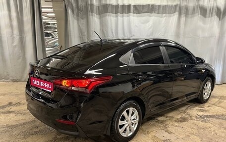 Hyundai Solaris II рестайлинг, 2018 год, 1 500 000 рублей, 4 фотография