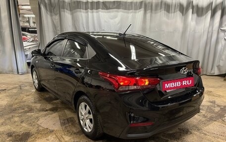 Hyundai Solaris II рестайлинг, 2018 год, 1 500 000 рублей, 5 фотография