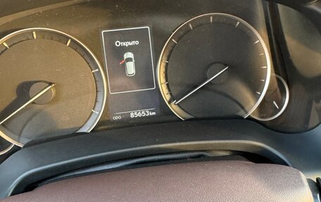 Lexus RX IV рестайлинг, 2018 год, 4 300 000 рублей, 6 фотография