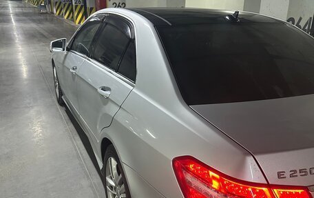 Mercedes-Benz E-Класс, 2011 год, 1 790 000 рублей, 4 фотография