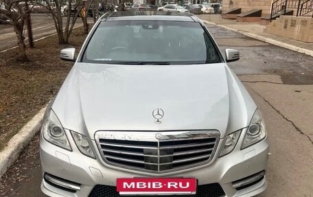 Mercedes-Benz E-Класс, 2011 год, 1 790 000 рублей, 7 фотография